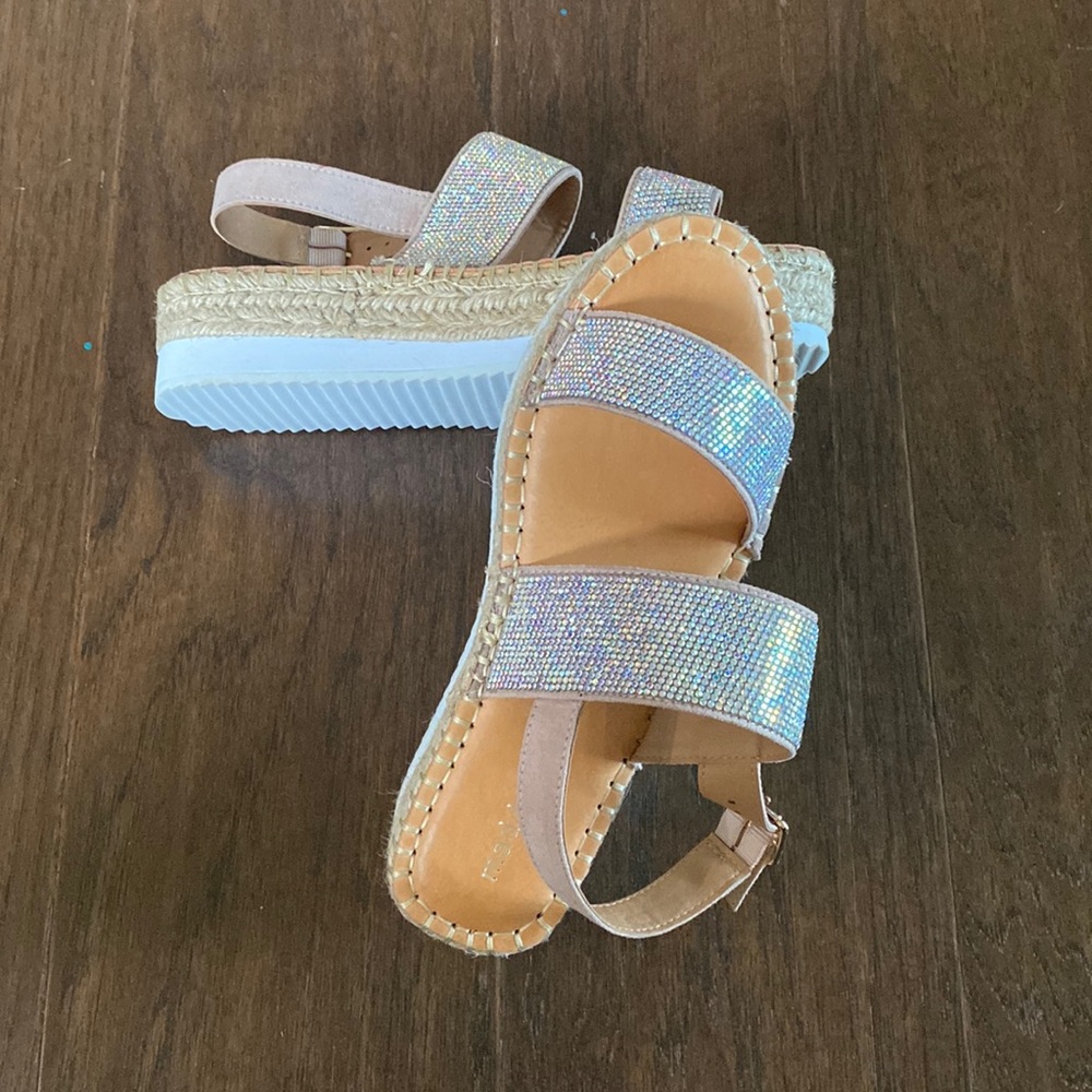 Madden girl platform twill and bling sandals size 7.5